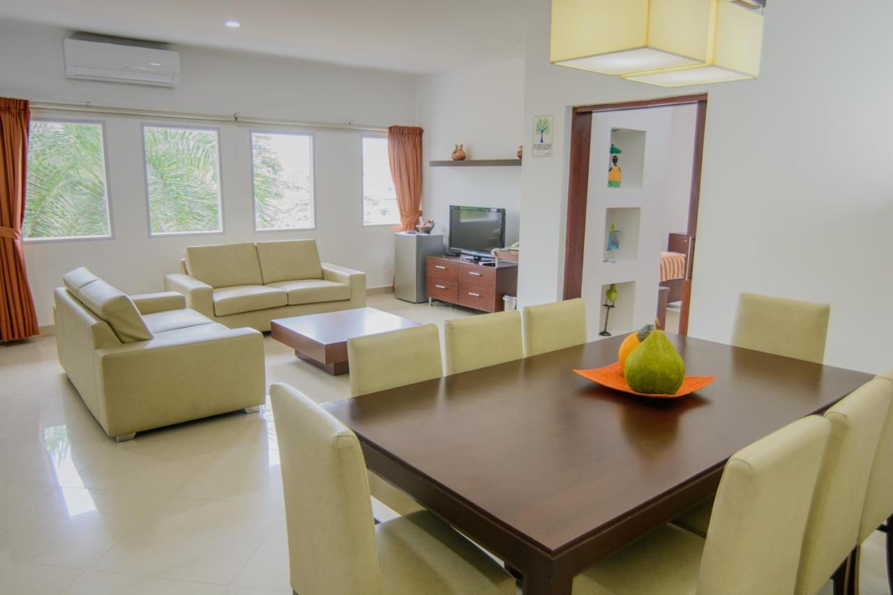 Hotel Neiva Plaza Екстер'єр фото