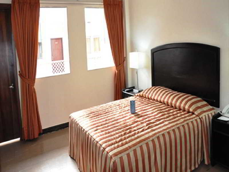 Hotel Neiva Plaza Екстер'єр фото