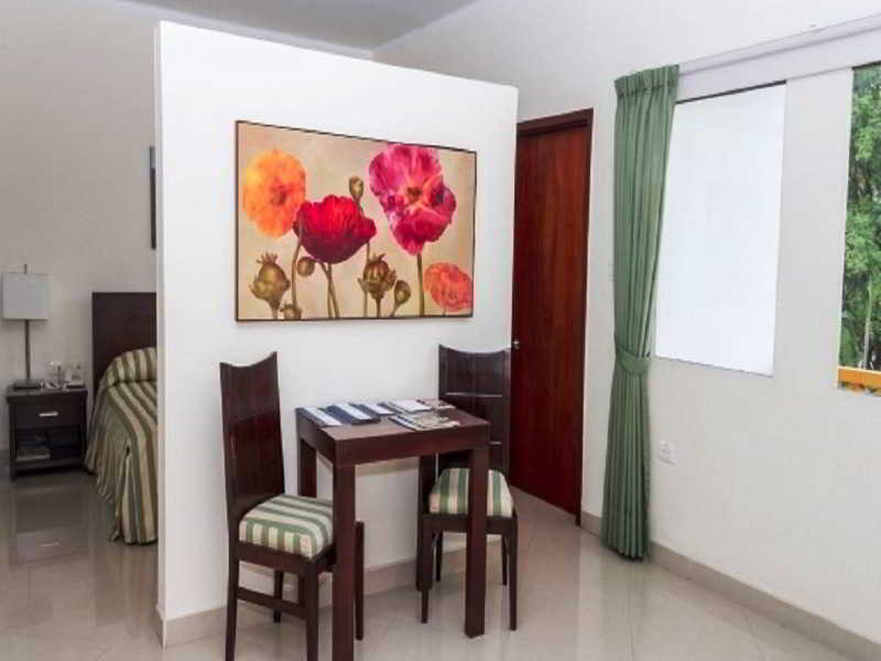 Hotel Neiva Plaza Екстер'єр фото