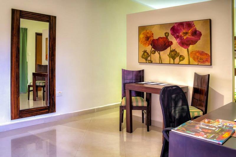 Hotel Neiva Plaza Екстер'єр фото